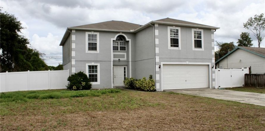 House in Deltona, Florida 4 bedrooms, 258.36 sq.m. № 1687824