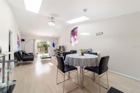 Casa en venta en Inverness, Florida, 2 dormitorios, 97.64 m2 № 1857703 - foto 6