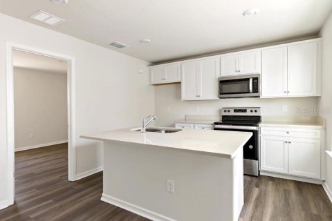 House in Orlando, Florida 4 bedrooms, 237.37 sq.m. № 1886247 - photo 21