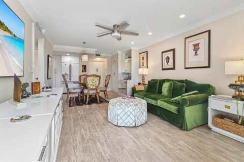 Condo in Palm Beach, Florida, 1 bedroom  № 2184146 - photo 6