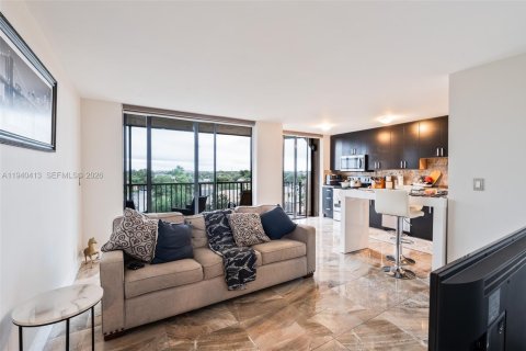 Condominio en venta en Pompano Beach, Florida, 2 dormitorios, 78.97 m2 № 2152699 - foto 1