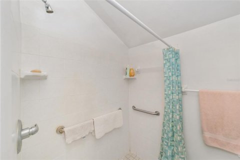 House in Micanopy, Florida 3 bedrooms, 246.38 sq.m. № 1740709 - photo 20