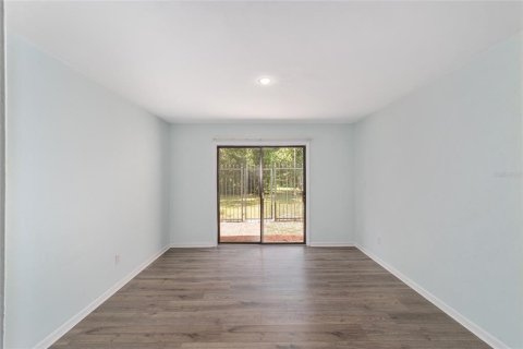 House in Micanopy, Florida 3 bedrooms, 246.38 sq.m. № 1740709 - photo 17