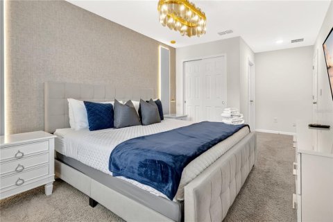 Adosado en venta en Kissimmee, Florida, 5 dormitorios, 213.12 m2 № 1902758 - foto 5