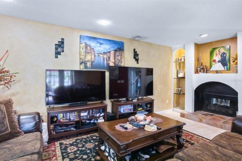 House in Temple Terrace, Florida 2 bedrooms, 144.37 sq.m. № 1871071 - photo 8