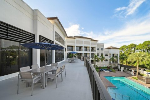 Apartment in Palm Beach Gardens, Florida 3 bedrooms, 165.37 sq.m. № 1483336 - photo 8