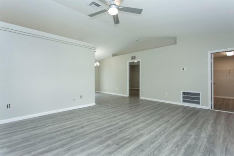 House in Ocala, Florida 4 bedrooms, 153.2 sq.m. № 1906950 - photo 6