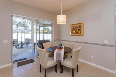 Villa ou maison à vendre à Orlando, Floride: 4 chambres, 212.28 m2 № 2400349 - photo 14