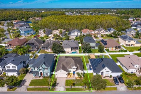 Villa ou maison à vendre à Orlando, Floride: 4 chambres, 212.28 m2 № 2400349 - photo 3