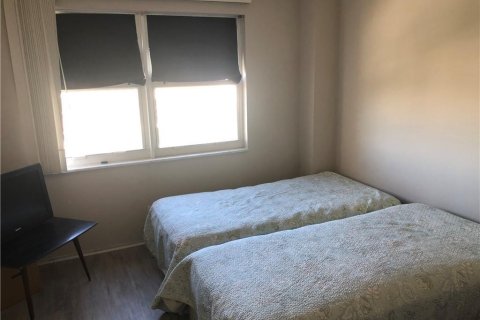 Condo in Pompano Beach, Florida, 2 bedrooms № 2260480 - photo 16