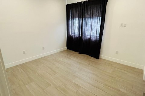 Townhouse in Fort Lauderdale, Florida 3 bedrooms, 235.79 sq.m. № 2086852 - photo 16