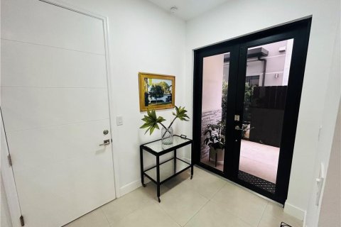 Townhouse in Fort Lauderdale, Florida 3 bedrooms, 235.79 sq.m. № 2086852 - photo 9