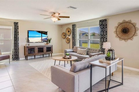 Casa en venta en Ocala, Florida, 4 dormitorios, 209.96 m2 № 1678224 - foto 4