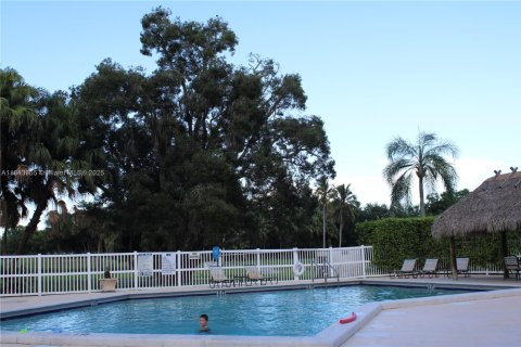 Condominio en venta en Weston, Florida, 2 dormitorios, 128.39 m2 № 2088506 - foto 17