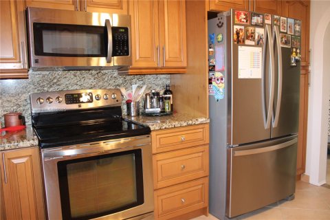 Condominio en venta en Weston, Florida, 2 dormitorios, 128.39 m2 № 2088506 - foto 10