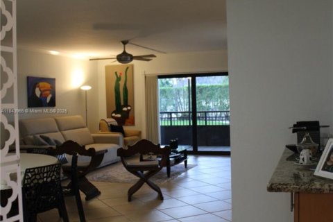 Condominio en venta en Weston, Florida, 2 dormitorios, 128.39 m2 № 2088506 - foto 7