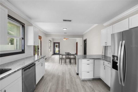 Купить виллу или дом в Тампа, Флорида 5 комнат, 246.93м2, № 1373539 - фото 25