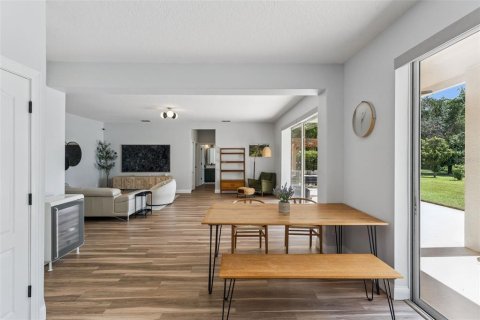 Villa ou maison à vendre à Orlando, Floride: 5 chambres, 319.4 m2 № 2396900 - photo 15