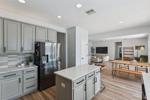 Villa ou maison à vendre à Orlando, Floride: 5 chambres, 319.4 m2 № 2396900 - photo 18