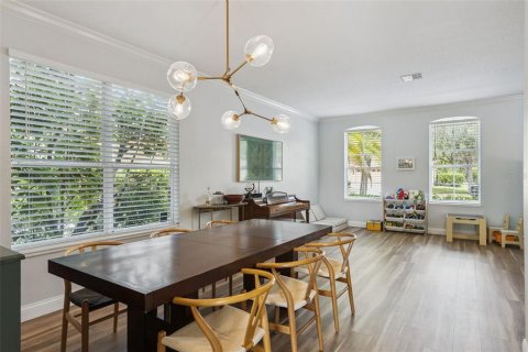 Villa ou maison à vendre à Orlando, Floride: 5 chambres, 319.4 m2 № 2396900 - photo 16