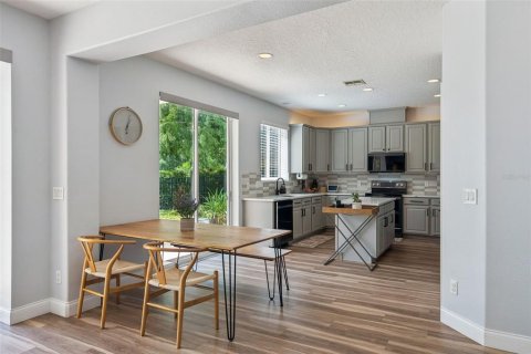 Villa ou maison à vendre à Orlando, Floride: 5 chambres, 319.4 m2 № 2396900 - photo 17