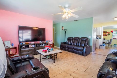 Casa en venta en Orlando, Florida, 3 dormitorios, 135.45 m2 № 2201862 - foto 15