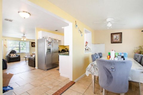 Casa en venta en Orlando, Florida, 3 dormitorios, 135.45 m2 № 2201862 - foto 16