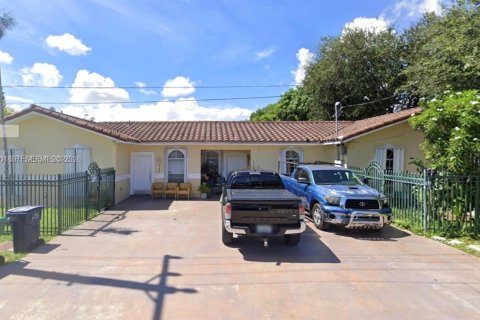 Villa ou maison à Miami, Floride 3 chambres, 191.56 m2 № 2089701