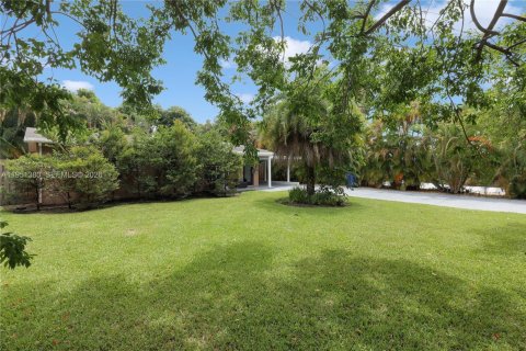 Купить виллу или дом в Уилтон-Мэнорс, Флорида 3 спальни, 124.86м2, № 2006382 - фото 30