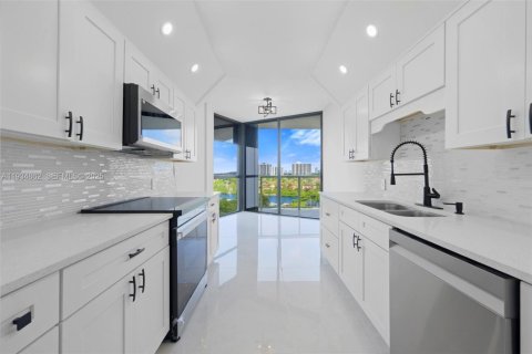 Купить кондоминиум в Авентура, Флорида 3 спальни, 167.22м2, № 1993039 - фото 6