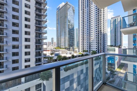 Condominio en alquiler en Miami, Florida, 1 dormitorio № 2026409 - foto 18