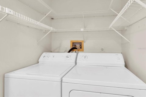 Купить кондоминиум в Нью-Порт-Ричи, Флорида 4 комнаты, 95.13м2, № 1566717 - фото 18