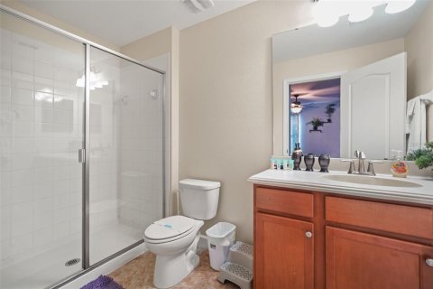 Casa en venta en Davenport, Florida, 6 dormitorios, 310.2 m2 № 2199789 - foto 16