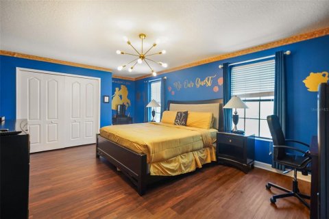 Casa en venta en Davenport, Florida, 6 dormitorios, 310.2 m2 № 2199789 - foto 9