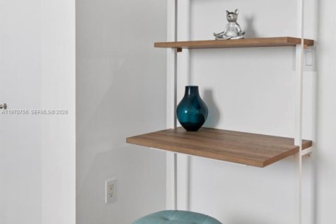 Condominio en venta en Sunny Isles Beach, Florida, 2 dormitorios, 116.59 m2 № 2031128 - foto 28