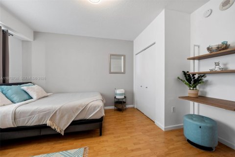 Condominio en venta en Sunny Isles Beach, Florida, 2 dormitorios, 116.59 m2 № 2031128 - foto 30