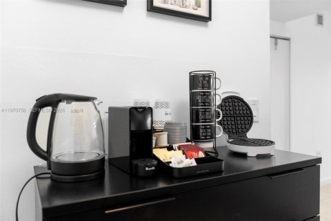 Condominio en venta en Sunny Isles Beach, Florida, 2 dormitorios, 116.59 m2 № 2031128 - foto 25