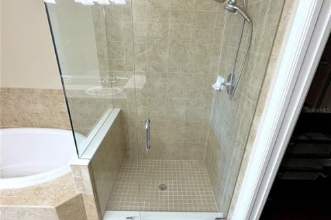 Adosado en venta en Tampa, Florida, 2 dormitorios, 160.16 m2 № 2347363 - foto 23