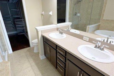 Adosado en venta en Tampa, Florida, 2 dormitorios, 160.16 m2 № 2347363 - foto 21