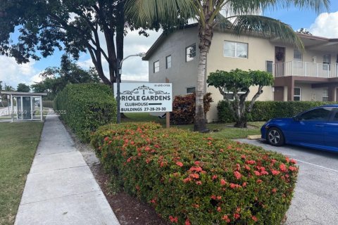 Купить кондоминиум в Маргит, Флорида 2 спальни, 91.97м2, № 1985969 - фото 10