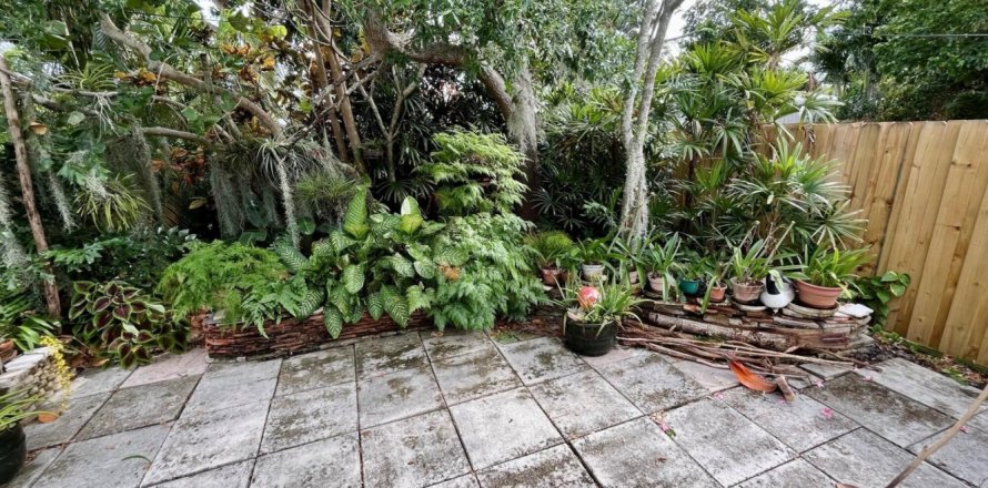 Casa en Lake Worth, Florida 2 dormitorios, 117.24 m2 № 1159848