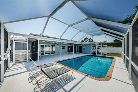Villa ou maison à vendre à Tampa, Floride: 4 chambres, 166.67 m2 № 1677058 - photo 18
