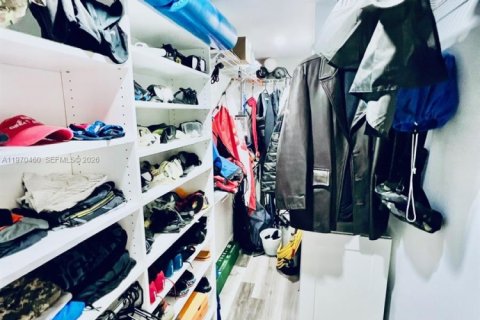 Condominio en venta en North Miami, Florida, 2 dormitorios, 109.62 m2 № 2033009 - foto 26