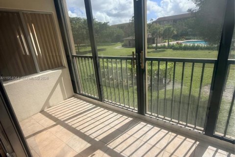 Copropriété à louer à Pembroke Pines, Floride: 2 chambres, 95.88 m2 № 2010051 - photo 13