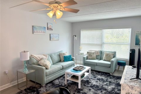 Condominio en venta en Largo, Florida, 2 dormitorios, 81.01 m2 № 1817331 - foto 2