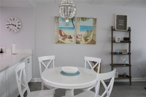Condominio en venta en Largo, Florida, 2 dormitorios, 81.01 m2 № 1817331 - foto 5
