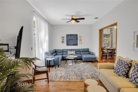 Casa en venta en Palm Harbor, Florida, 3 dormitorios, 167.78 m2 № 1910200 - foto 8