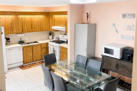Adosado en venta en Palm Springs, Florida, 2 dormitorios, 117.06 m2 № 2085078 - foto 13