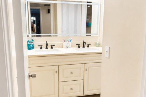 Adosado en venta en Palm Springs, Florida, 2 dormitorios, 117.06 m2 № 2085078 - foto 29