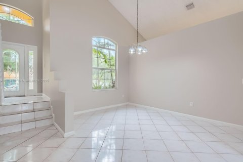 Casa en venta en Miramar, Florida, 4 dormitorios, 220.92 m2 № 1814024 - foto 6
